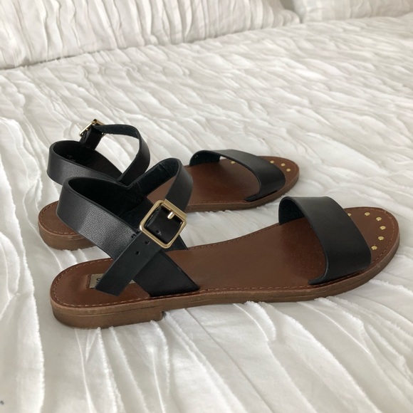 Steve Madden Donddi Flat Sandals - Picture 3 of 3